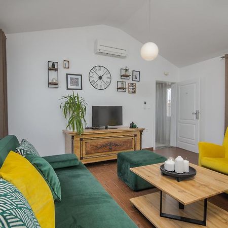 Apartment Marina มาลินสกา ภายนอก รูปภาพ
